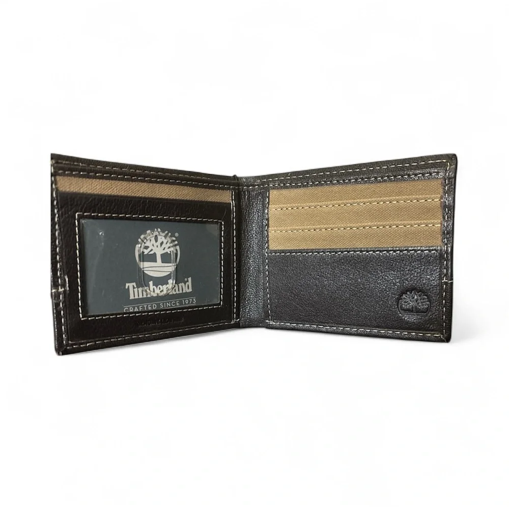 Timberland Men's Black and Tan Canvas and Leather Wallet With Key Fob